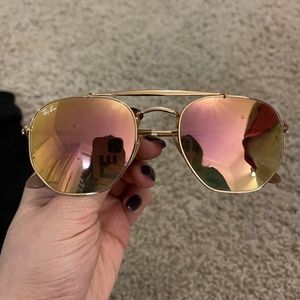 pink metallic mirrored ray bans